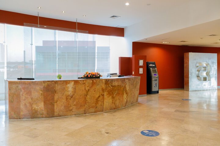 Check-in/check-out kiosk
