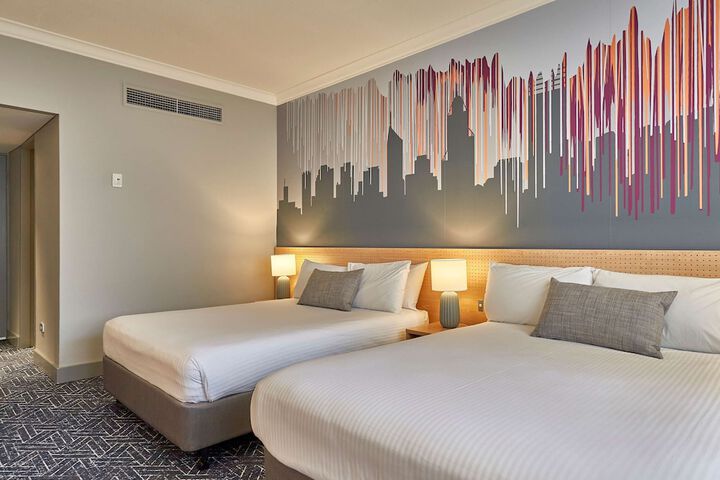 Room 14 of 150