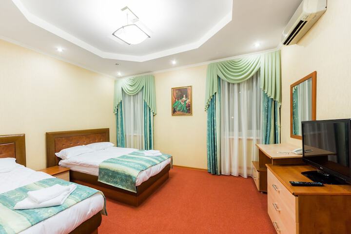 Room 15 of 52