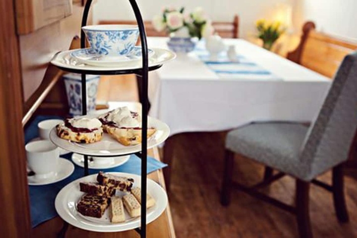 Breakfast/Coffee Service 10 of 17