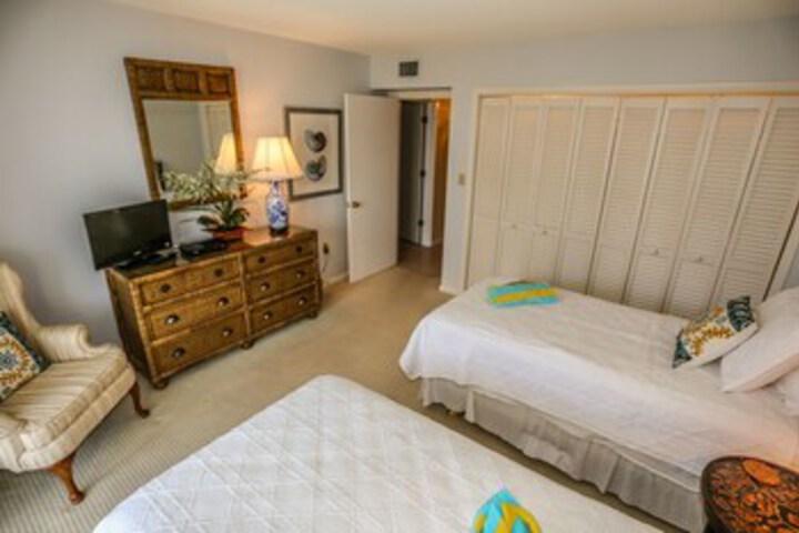 Room 15 of 18