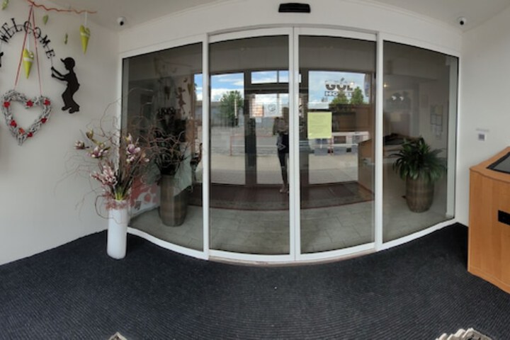 Concierge desk