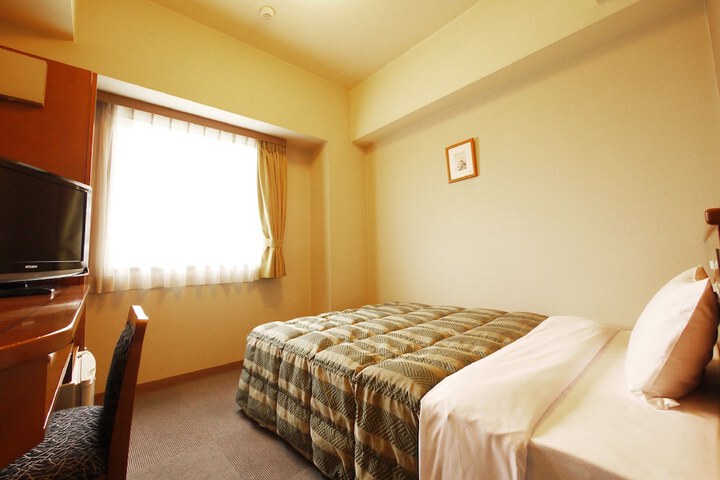 Room 3 of 31