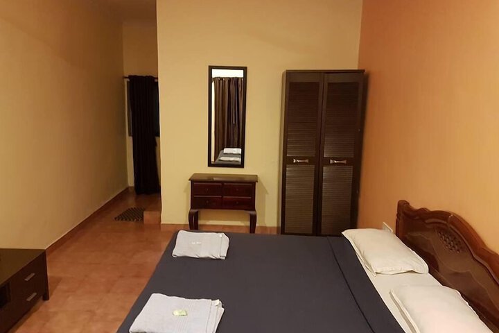 Room 37 of 157