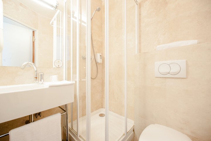 Bath Photo