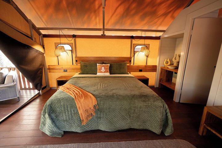 Room 3 of 19