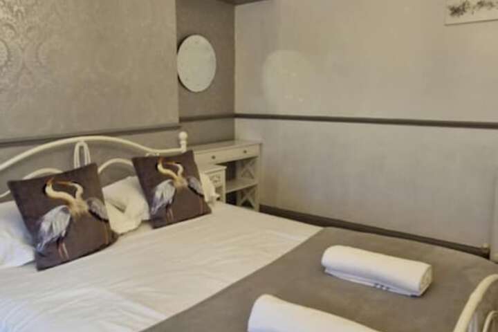 Room 158 of 263