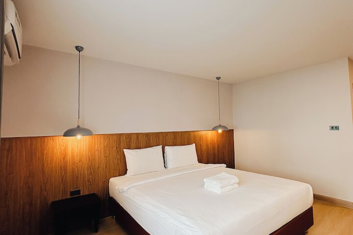 Room 16 of 49