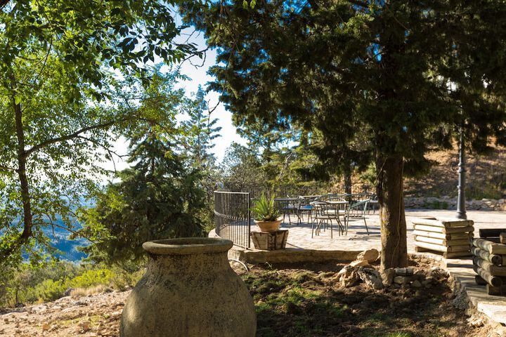 Property Grounds 21 of 23