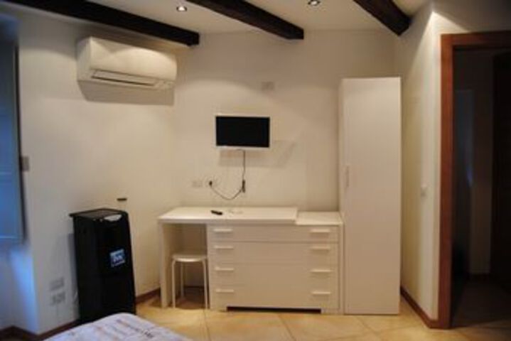 Room 39 of 47