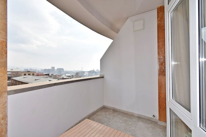 Terrace/Patio 99 of 101