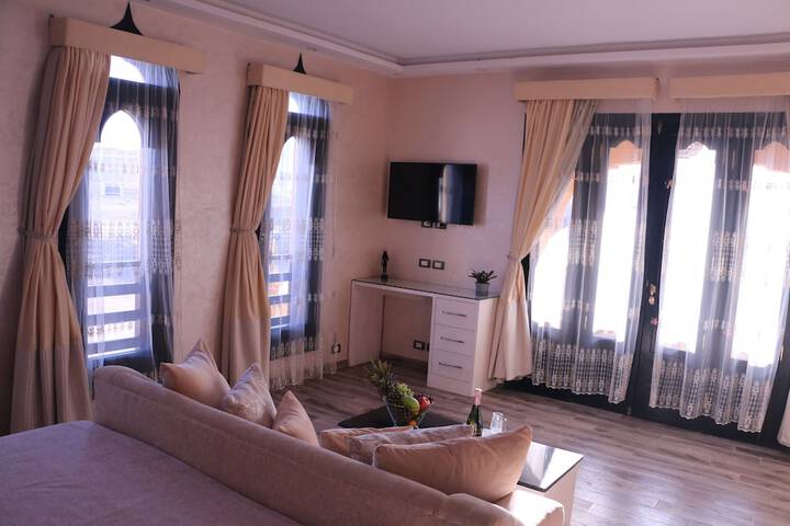 Room 29 of 97