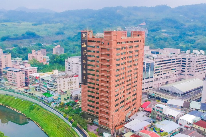 Hotel 115 of 122
