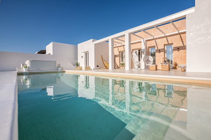THE CYCLADIC PAVILION LUXURY PRIVATE VIL