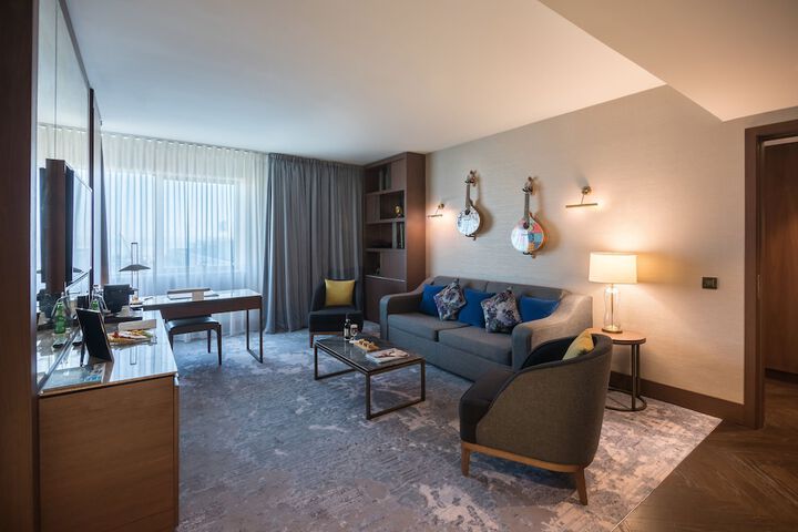 Room 84 of 211
