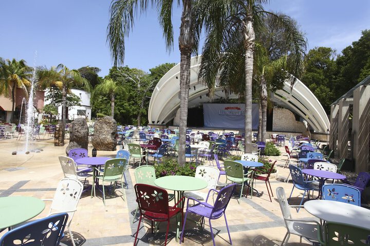 Children's play area - outdoor