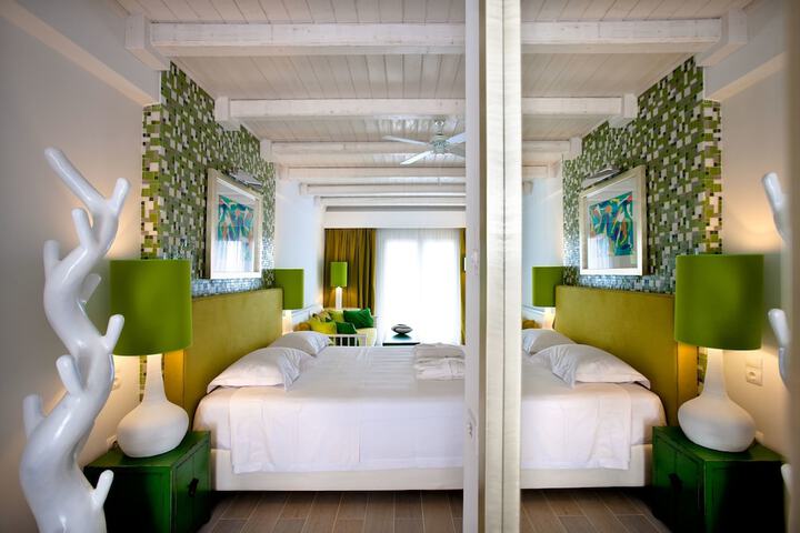 Room 7 of 39