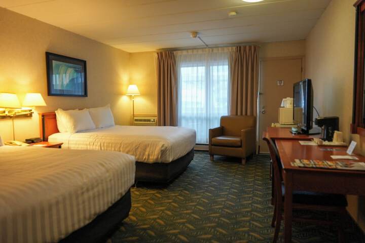 2 Double Beds (6 of 25)