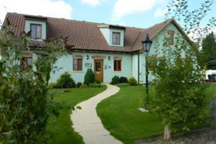 Photo 21