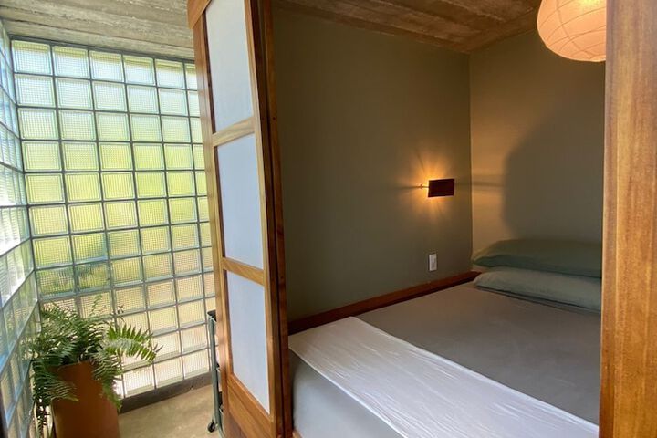 Room 14 of 26
