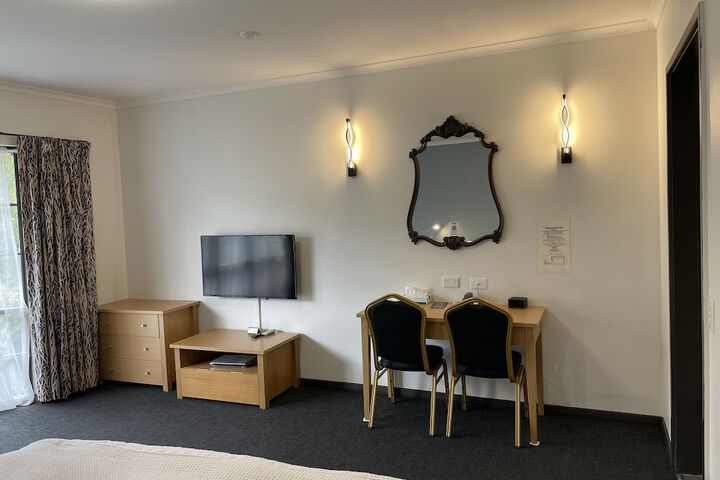 Room 11 of 47