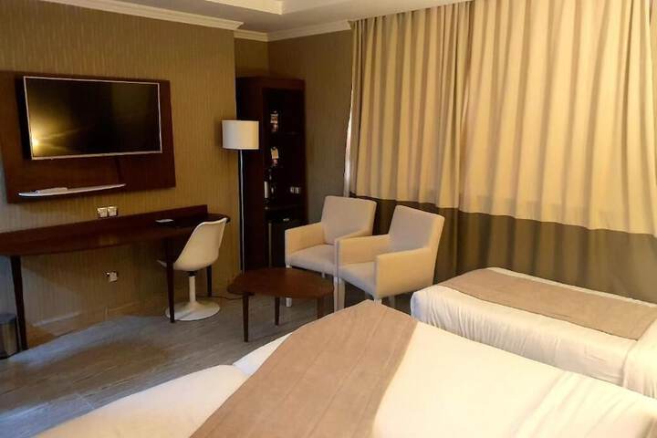 Room 9 of 45