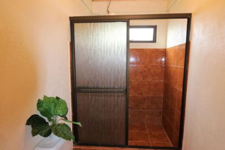 Room 6 of 31