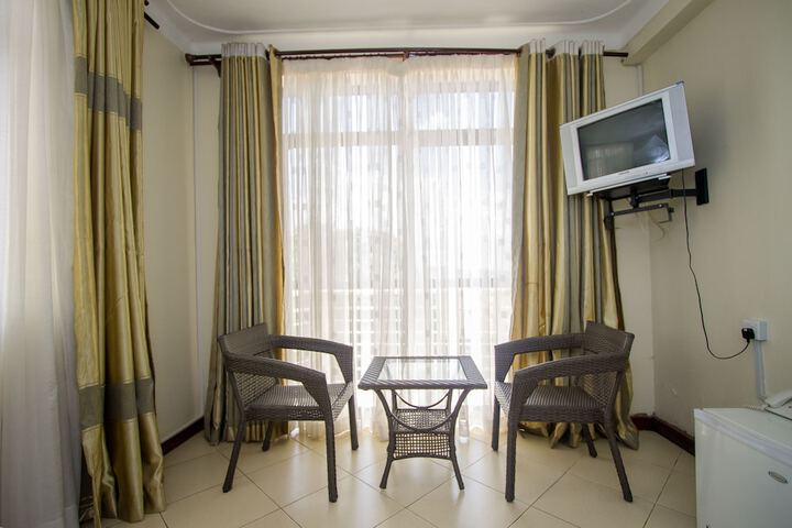 Room 19 of 43