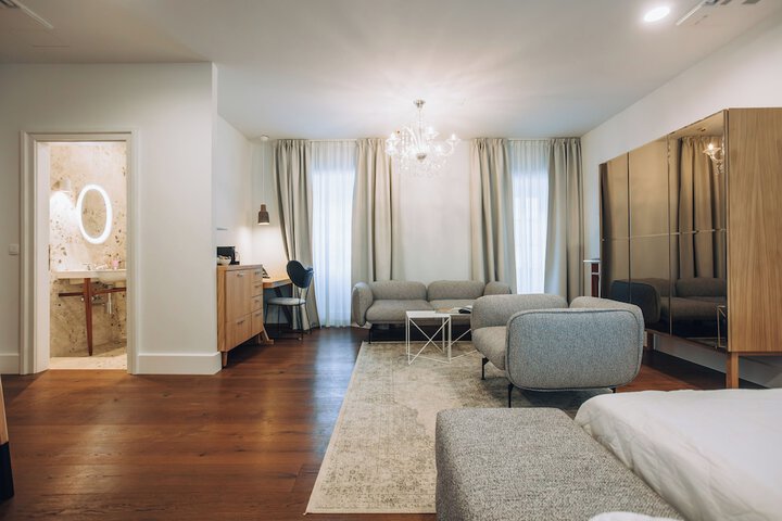 Room 78 of 219