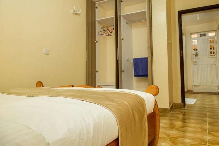 Room 5 of 21