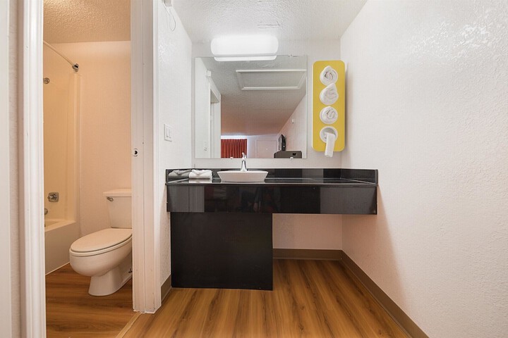 Room 19 of 26