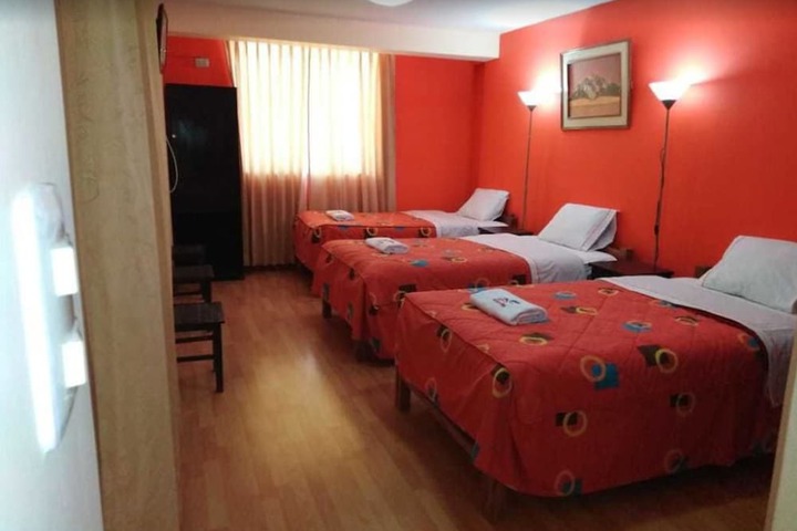 Room 11 of 14