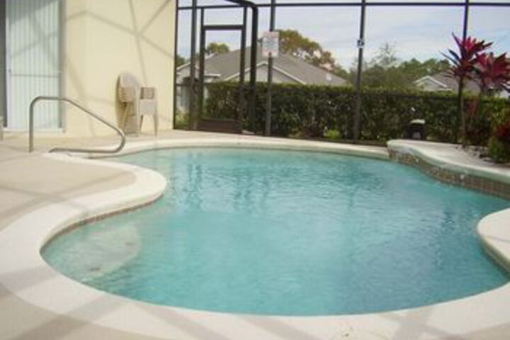 Pool 71 of 82