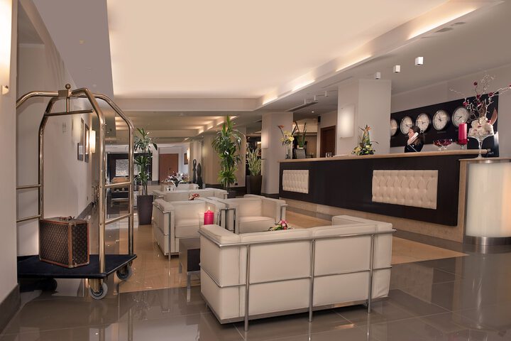 Lobby Entry