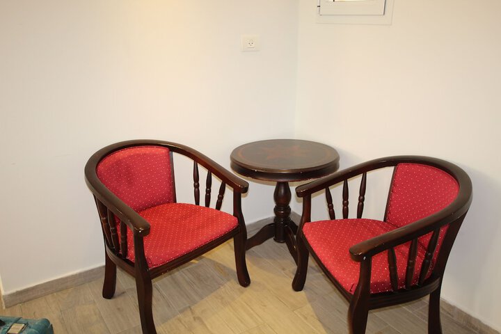 Room 20 of 37