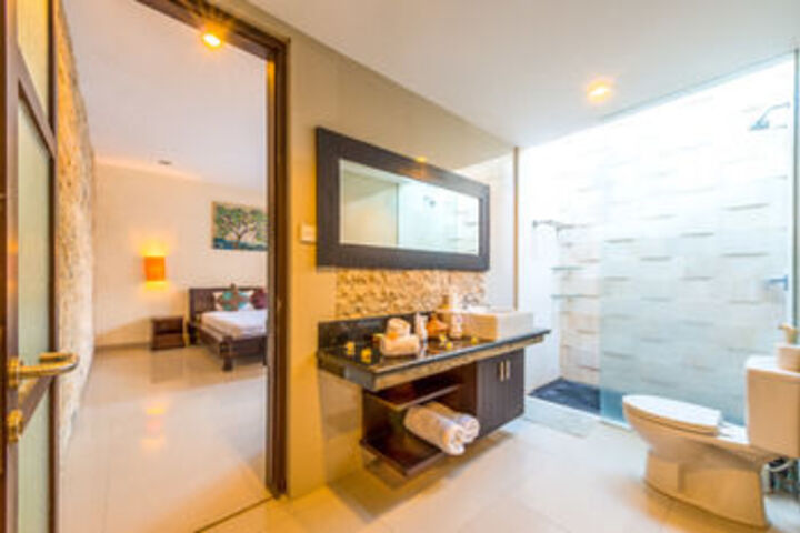 Bathroom Interior Photo