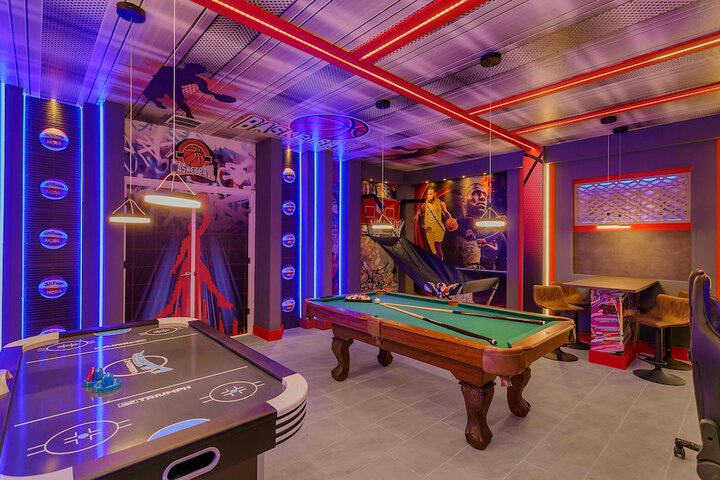 Hotel Interior 68 of 87