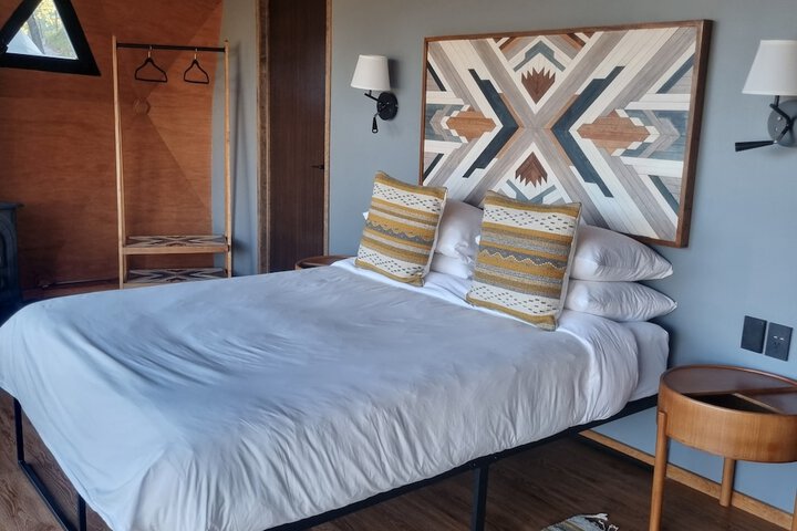 Room 12 of 28