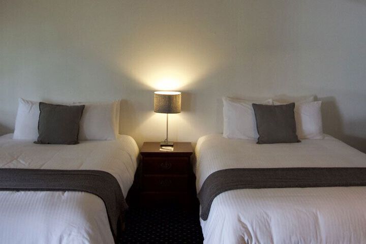 Room 33 of 37
