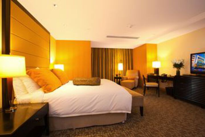 Room 49 of 93
