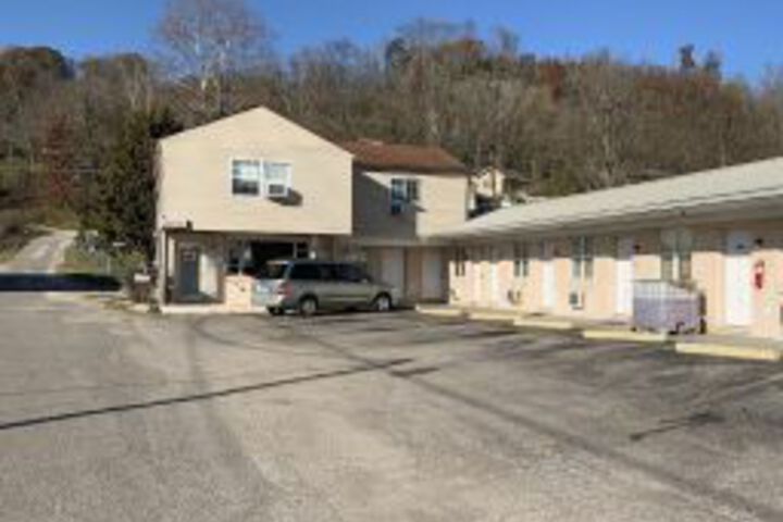 Photo of Travelers Motel