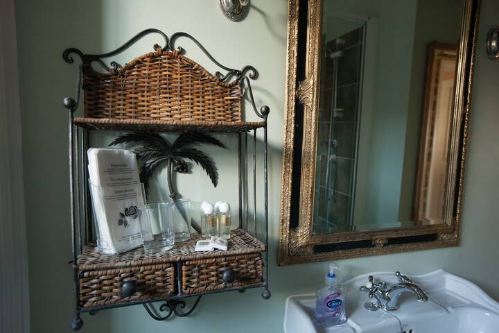Bath Amenities