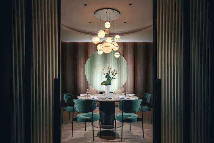 Dining 57 of 93