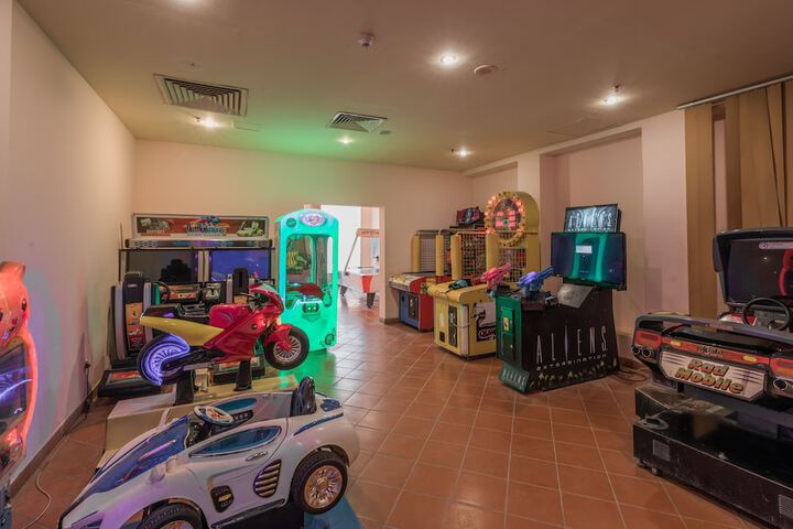 Game room