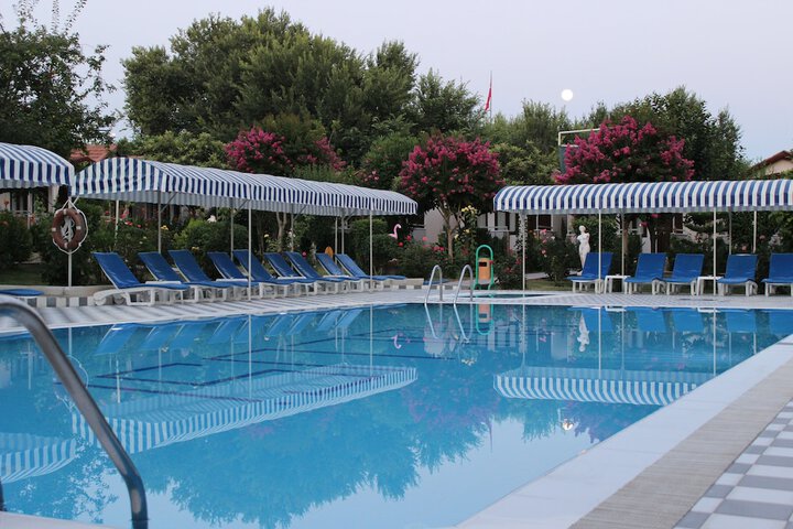 Pool 17 of 66