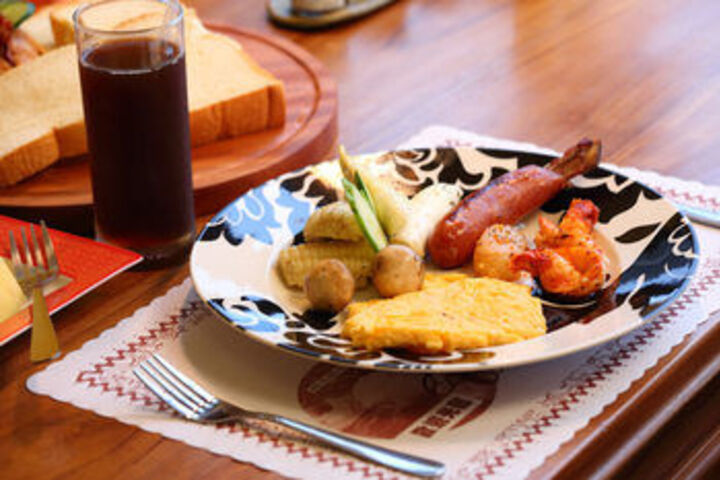 Breakfast/Coffee Service 10 of 53