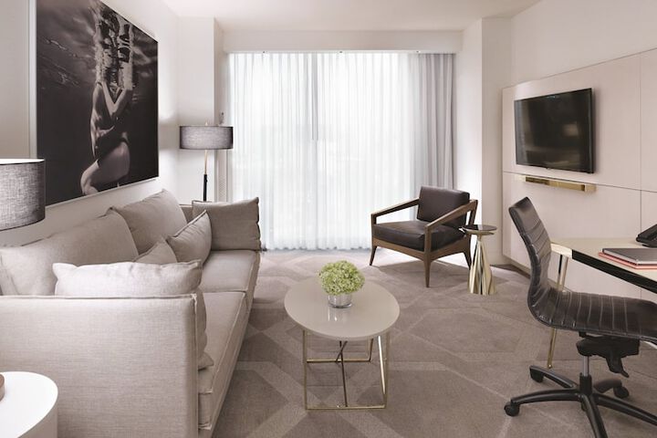 Room 16 of 50