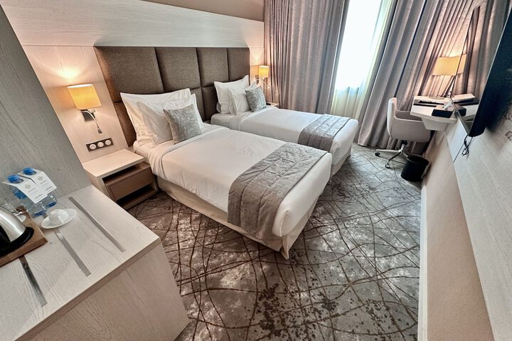 Room 3 of 11