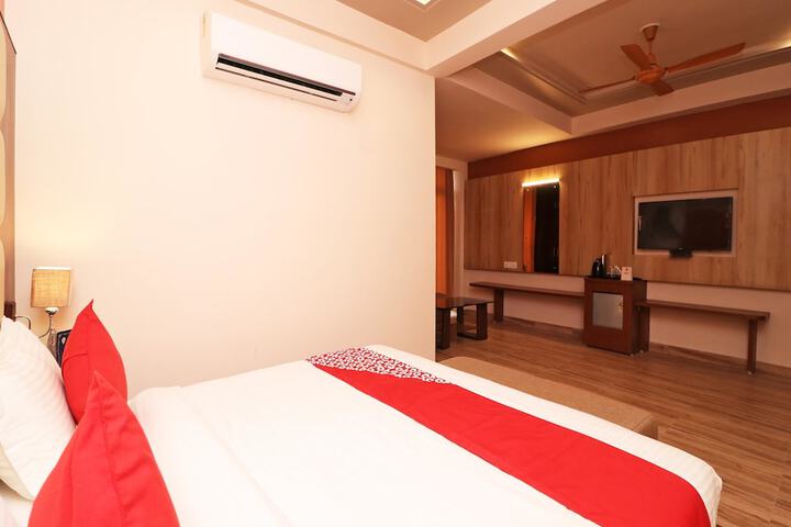 Room 20 of 35