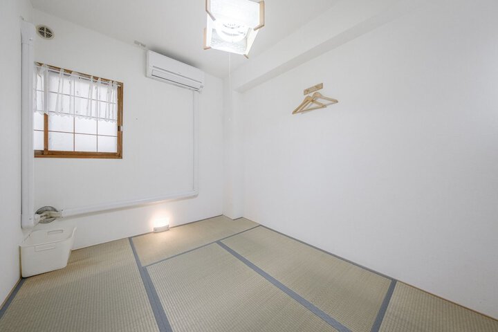 Room 29 of 54